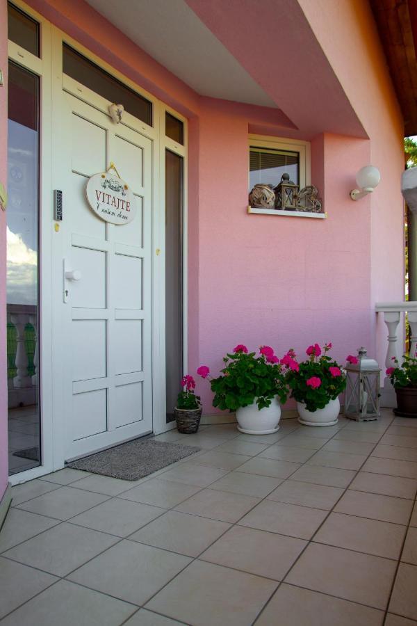 Wow Liptov Holiday House Липтовски-Микулаш Экстерьер фото